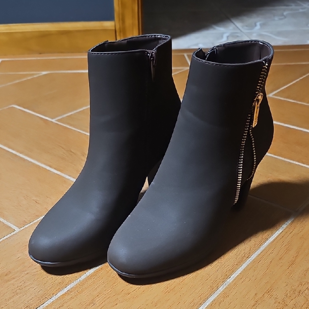 London Fog Ankle Boots